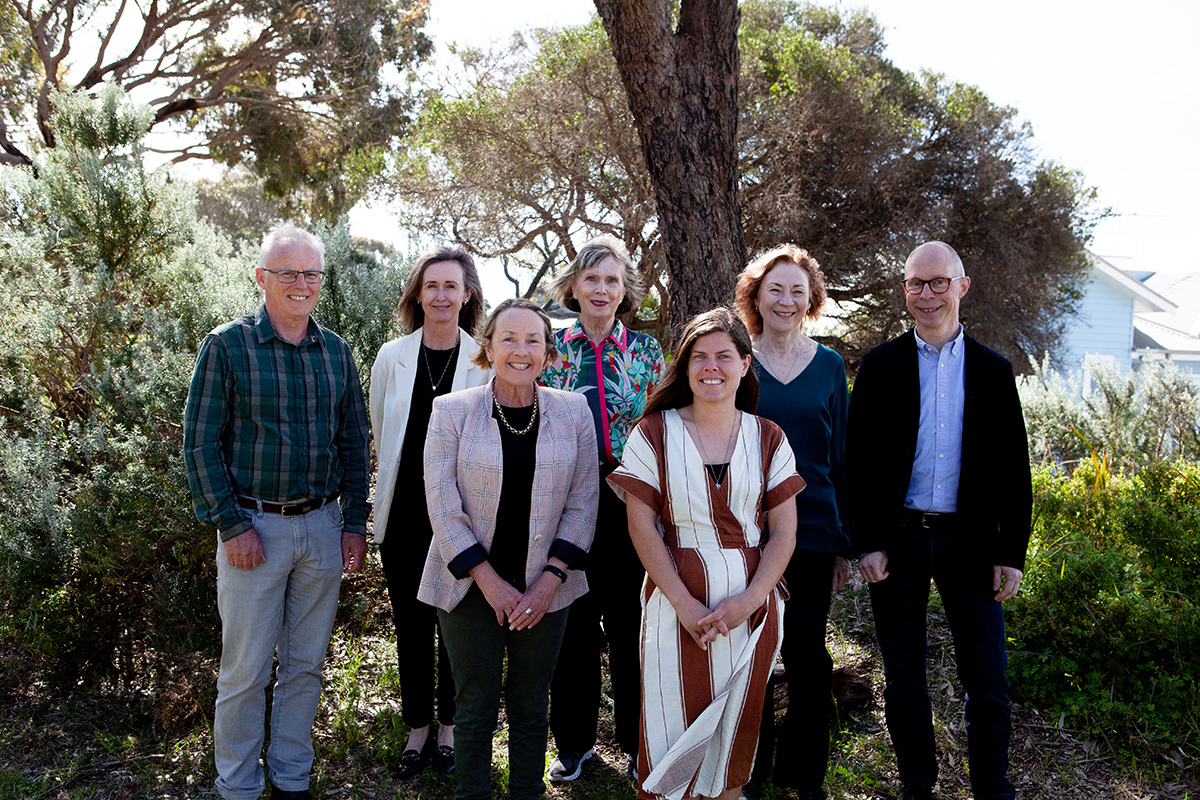 A picture of the 7 members of the Barwon Coast Committee of Management